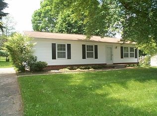 53 Hayrick Rd, Waynesboro, VA 22980