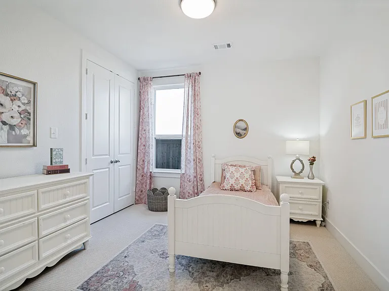 1046 Bearing St — Photo 21