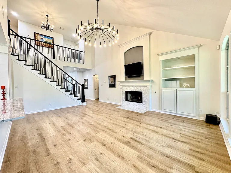 2911 Dason Ledge — Photo 11