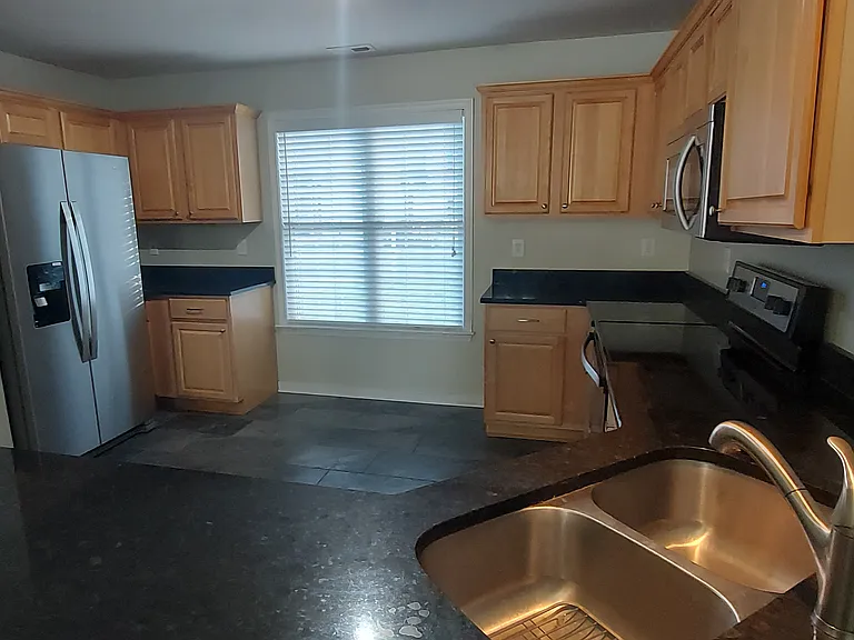111 Carriage Point Ln — Photo 8