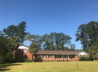 220 Ridge Ln, Walterboro, SC 29488