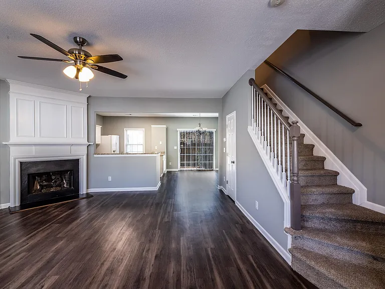 4645 Valais Ct #40 — Photo 4
