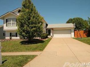 1321 Pegasus Trl, Saint Peters, MO 63376