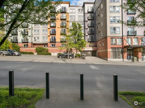 108 5th Avenue S #215, Seattle, WA 98104