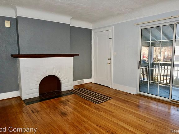 3rd image of 1265-1275 Franklin Rd