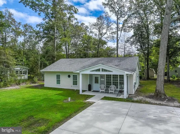 37155 E White Tail Dr, Selbyville, DE 19975