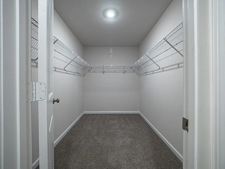 1830 Lacebark Dr — Photo 38