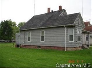 816 N Church St, Jacksonville, IL 62650