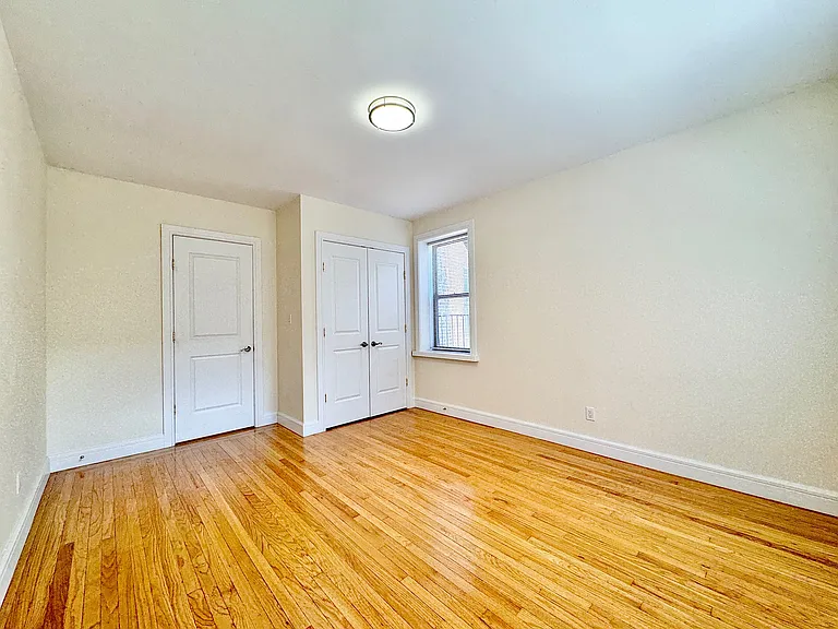 36-40 Bowne St #4A — Photo 14