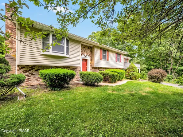 153 Wes Flo Ct, Kunkletown, PA 18058