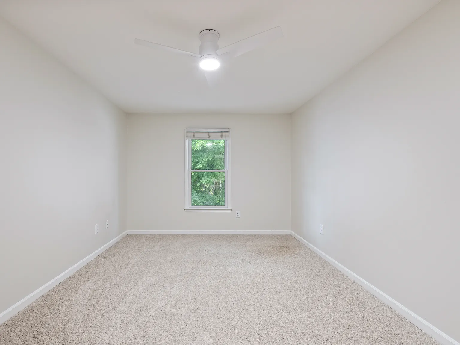 1 bed, 700 sqft, $1,375 — Photo 4