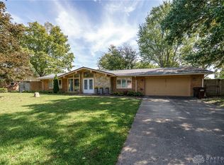 2362 Banyon Dr, Dayton, OH 45431