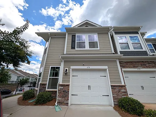 634 Cypress Glen Ln Photo 1