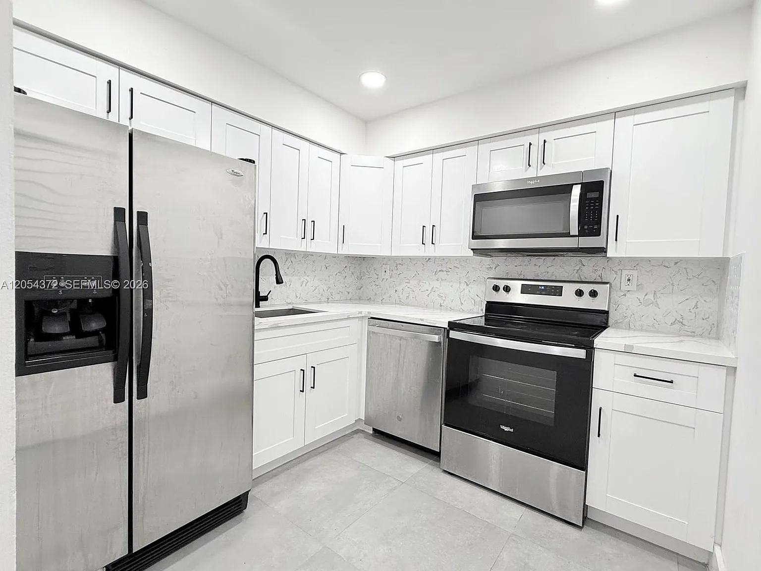 Ft Lauderdale Estates 1st — Photo 1
