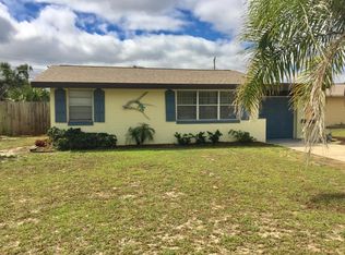 4 Palmetto Dr, Ormond Beach, FL 32176