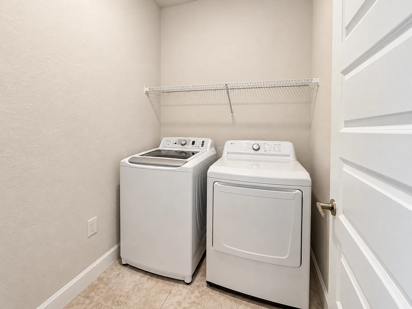 3 bed, 1515 sqft, $2,050 — Photo 3