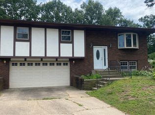 2167 Damon St, Portage, IN 46368