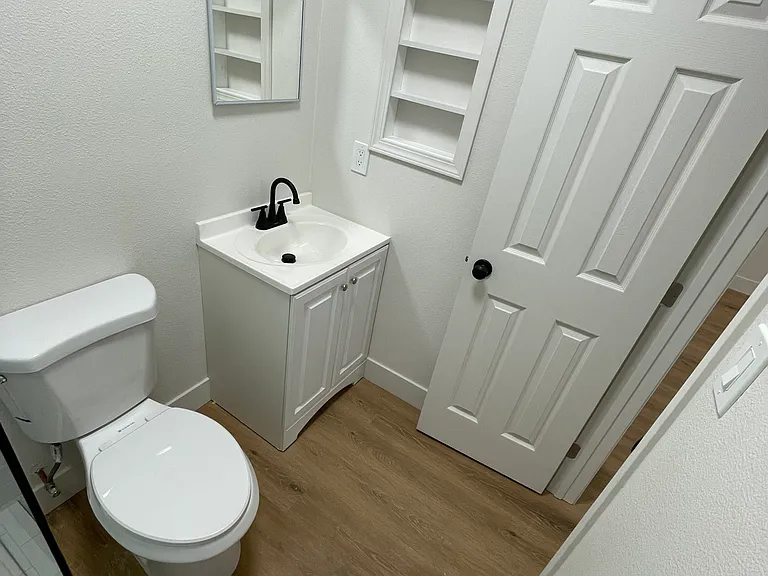 3707 Mayland Ave — Photo 10