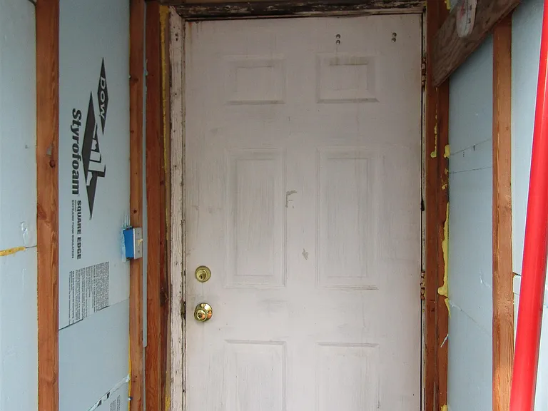 5588 Remington Rd — Photo 9