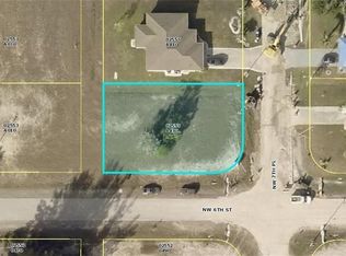 600 NW 7th Pl, Cape Coral, FL 33993