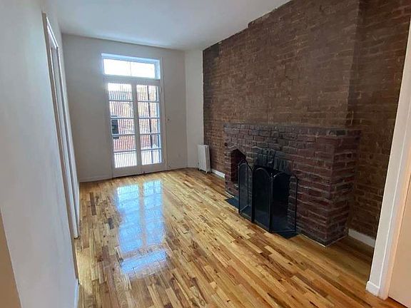 4th image of 52 W 91st St APT 10