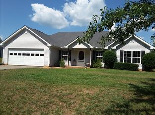 3961 Asbury Mill Rd, Cleveland, GA 30528