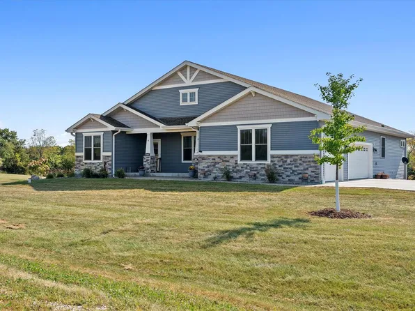 10891 292nd AVENUE, Trevor, WI 53179