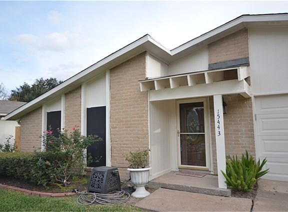 2nd image of 15443 Sierra Valle Dr