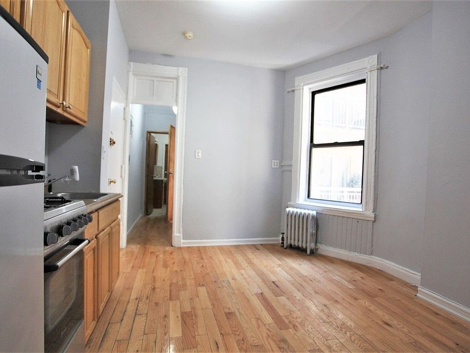 1st image of 17 Saint Marks Pl #9G