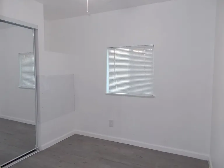 6208 Ilanos Ln — Photo 16
