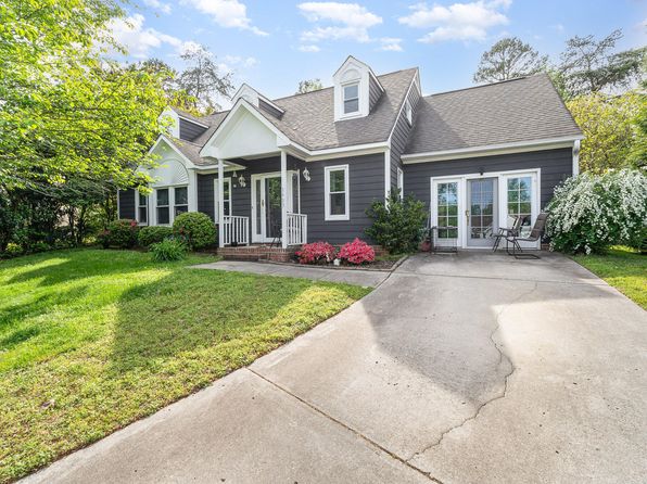 1403 Aurora Way, Jamestown, NC 27282