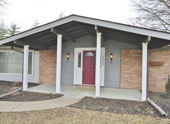 3rd image of 9515 Trinadad Ln