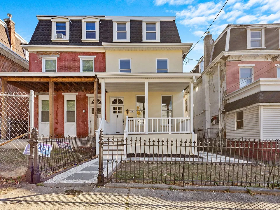 34 W Apsley St #1