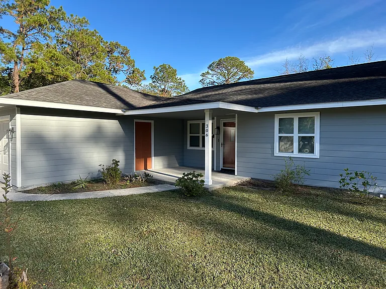 306 Fawn Cir — Photo 1