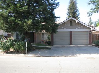 1916 E Quincy Ave, Fresno, CA