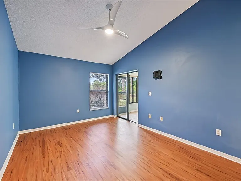 227 Southampton Dr #289 — Photo 29