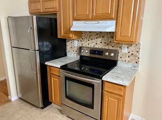 36 Amberly Dr UNIT A, Manalapan, NJ 07726