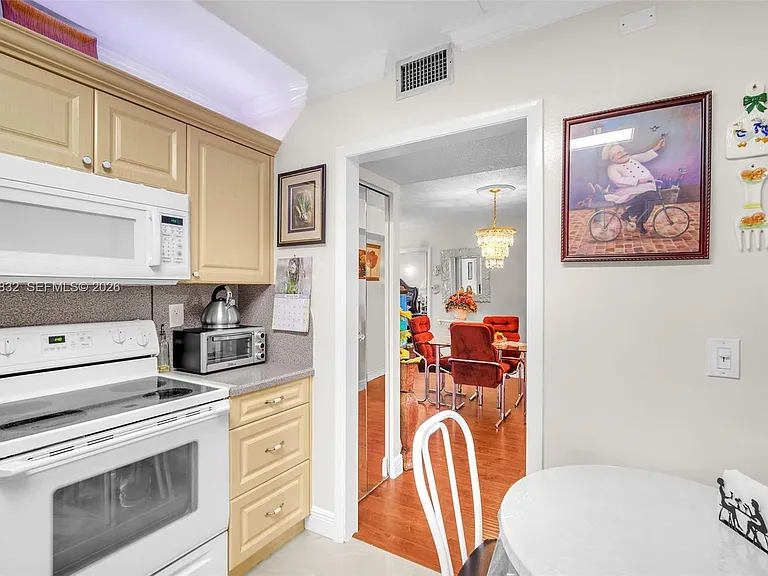 4160 Inverrary Dr #308 — Photo 11