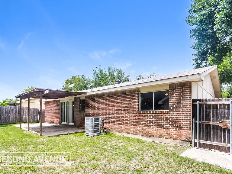 124 Cambridge Dr — Photo 20