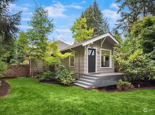 8606 238th St SW, Edmonds, WA 98026