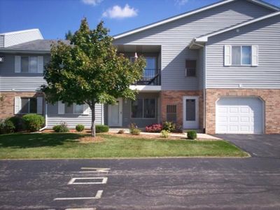 1203 Sunnyslope Dr, Racine, WI, 53406