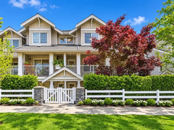 6568 193b St #40, Surrey, BC V4N 5S2