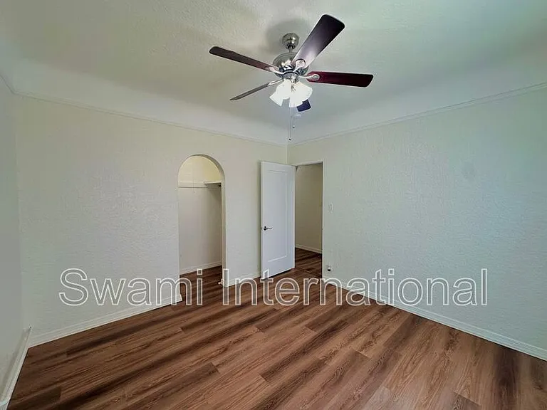 2066 Chestnut Ave — Photo 21