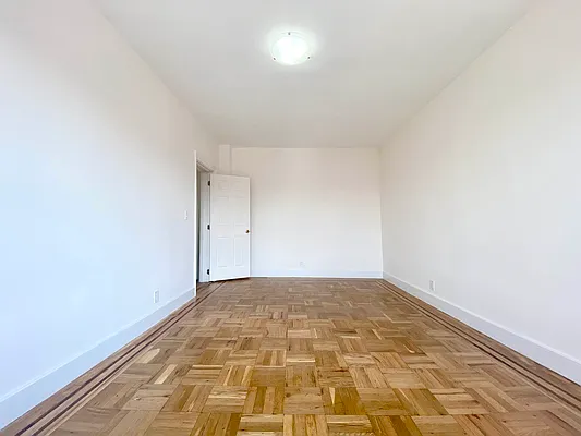 Rented by Bruma Realty LLC | media 3