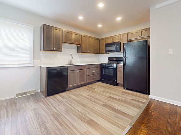 2nd image of 2111 Otis Ave