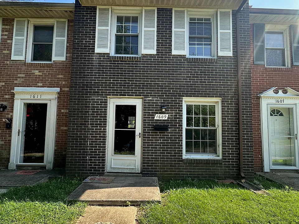 1609 Ingleside Ave