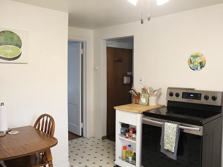 503 N Fair Oaks Ave — Photo 10