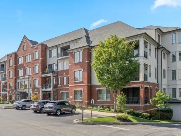 6403 Parkview Dr, Haverford, PA 19041