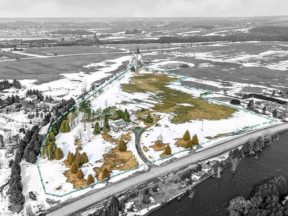 3rd image of 213136 10th Line