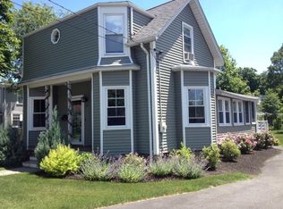 31 High St, Needham, MA 02494
